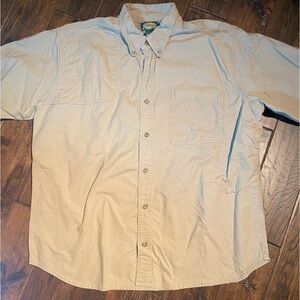 Cabela’s Hunting Shooting Button front short sleeve shirt